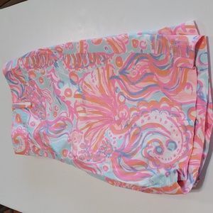 Lilly Pulitzer short